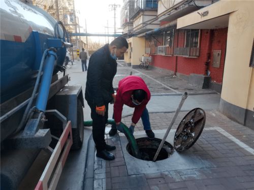 节后复工第一件 漓江里社区清理污水管道,提升新年幸福感