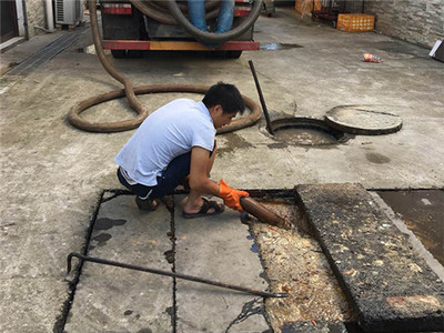 北京朝阳专业马桶疏通电话号码_不通不收费