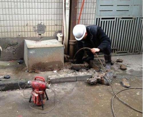 图 南京浦口专业污水井清掏污水运输随叫随到 南京管道维修