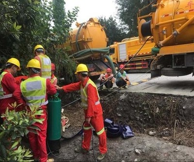 成都市化粪池污水清理公司,泥浆,高压清洗管道,市政管道清淤